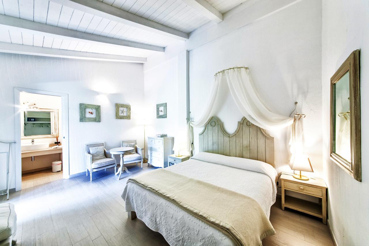 Cento Ulivi B&B Гольфо-Аранчи Экстерьер фото