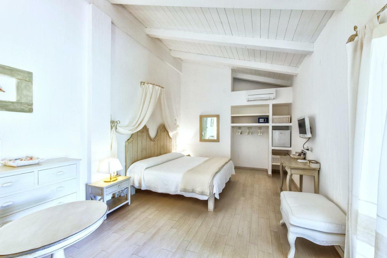 Cento Ulivi B&B Гольфо-Аранчи Экстерьер фото