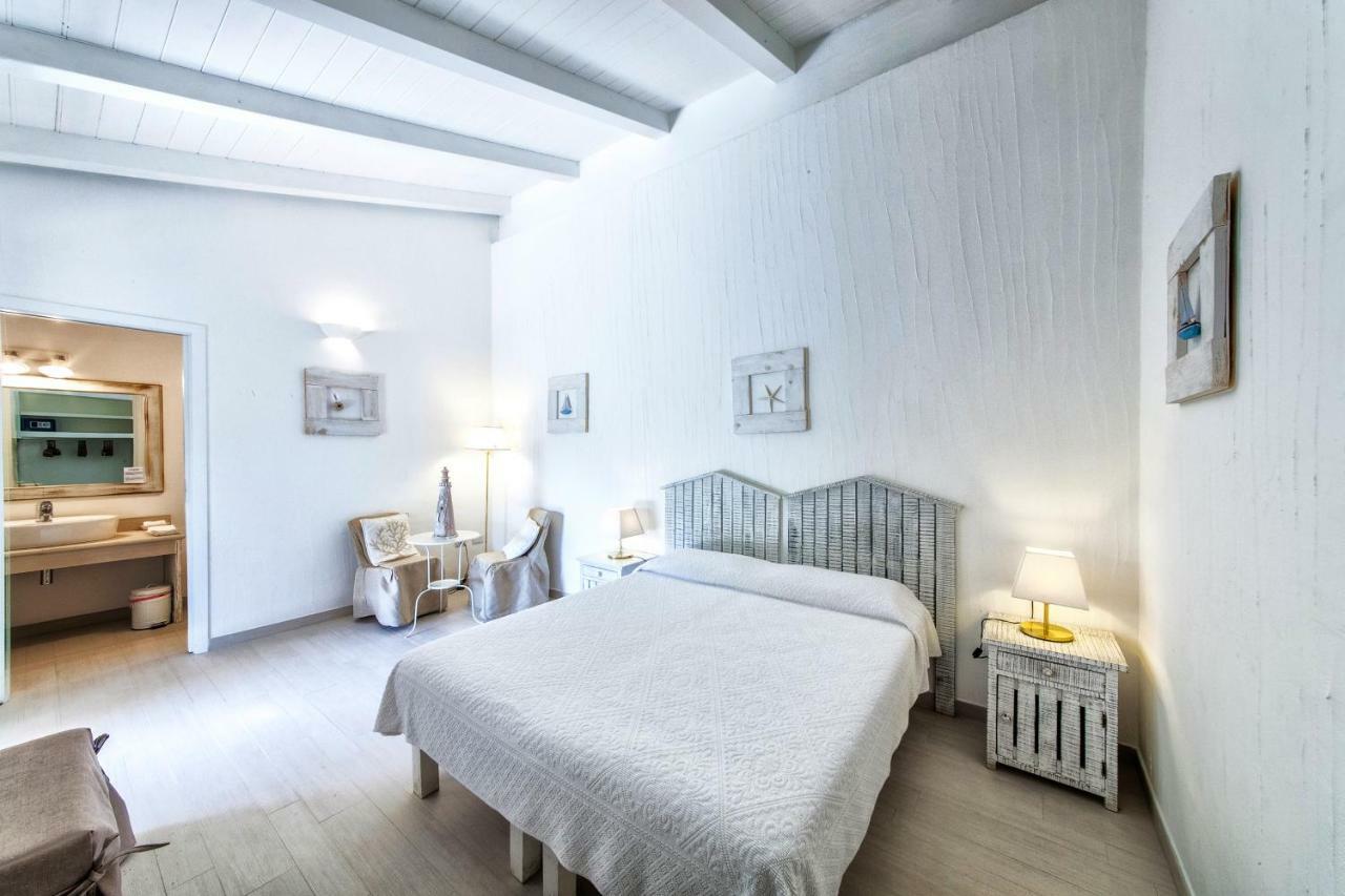 Cento Ulivi B&B Гольфо-Аранчи Экстерьер фото